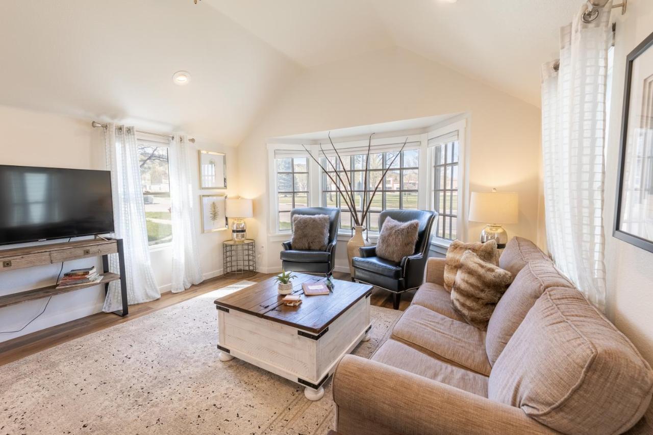 Luxurious Historic Renovated Bungalow Dt Rapid City With Private Patio Exterior foto