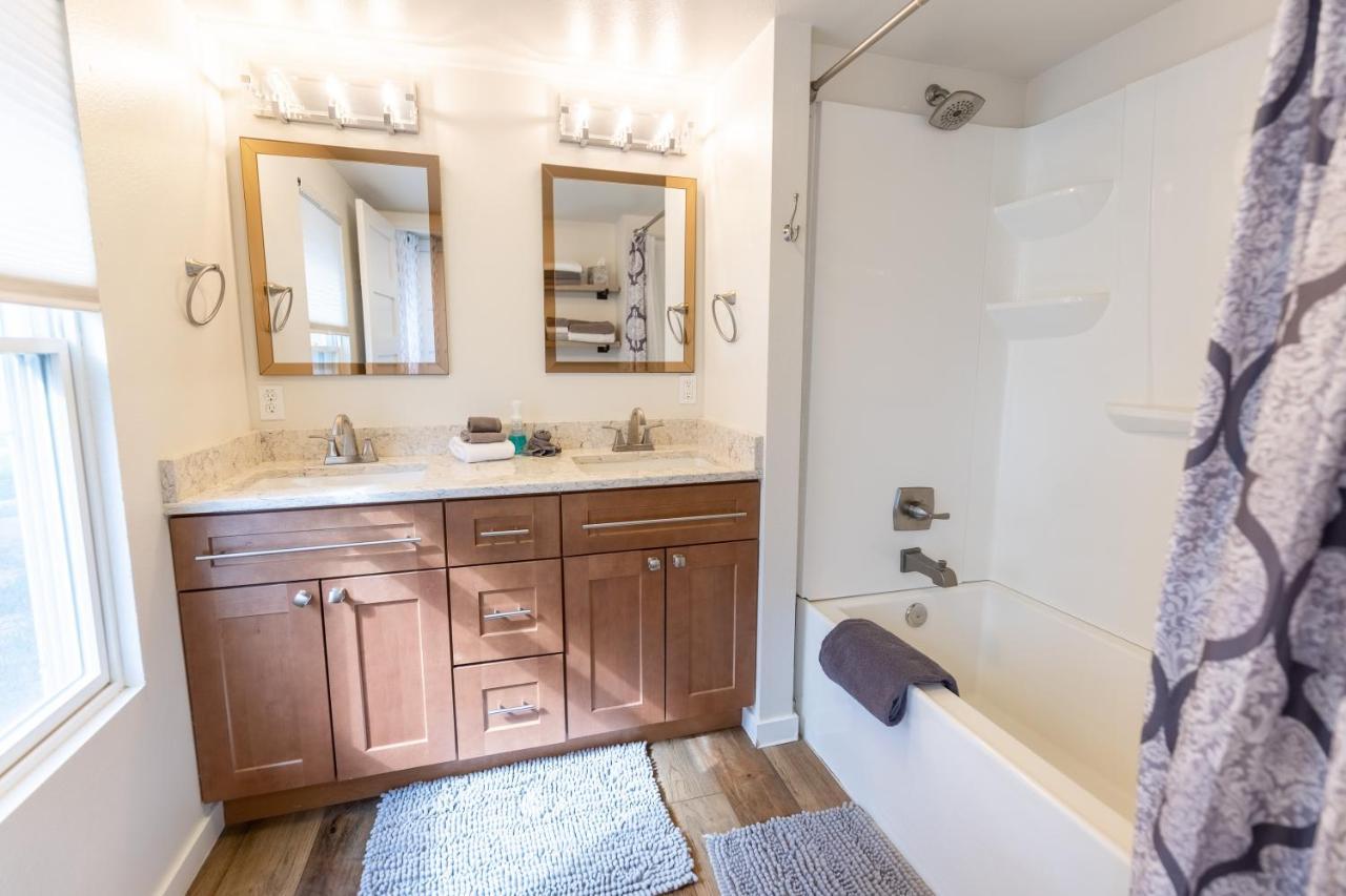 Luxurious Historic Renovated Bungalow Dt Rapid City With Private Patio Exterior foto